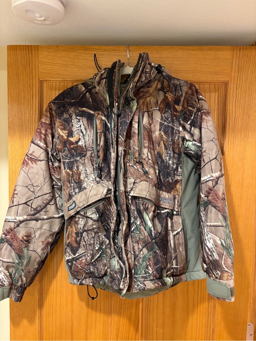 Guide Series Men’s Camo Jacket